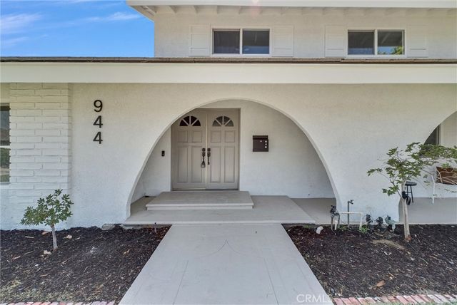 944 East Bastanchury Road, Placentia, CA 92870