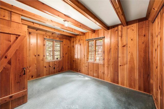 320 Flower Drive, Lake Arrowhead, CA 92352