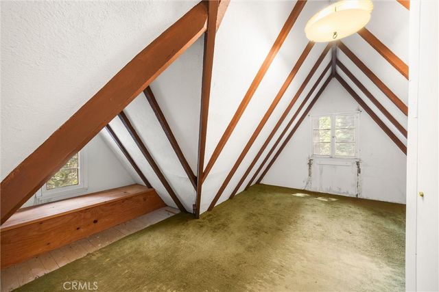 320 Flower Drive, Lake Arrowhead, CA 92352