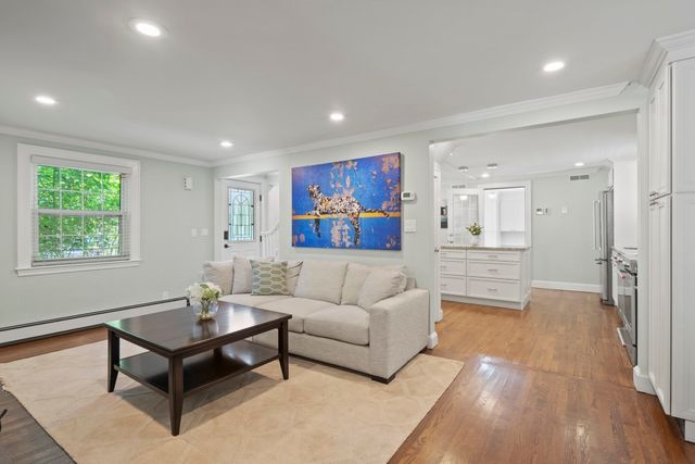 29 Robert Street, Wakefield, MA 01880