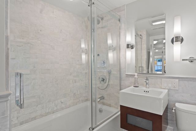 29 Robert Street, Wakefield, MA 01880