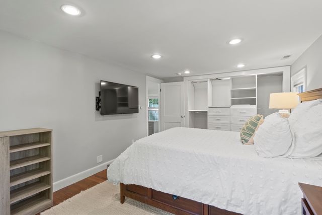 29 Robert Street, Wakefield, MA 01880