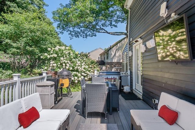 29 Robert Street, Wakefield, MA 01880
