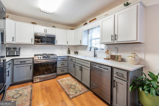 804 Kensington Court, Canton, GA 30114