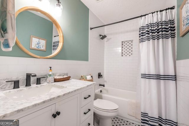 804 Kensington Court, Canton, GA 30114