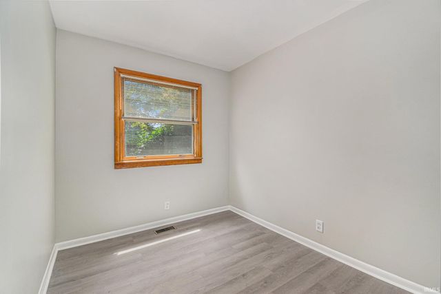 508 Lura Circle, Milford, IN 46542