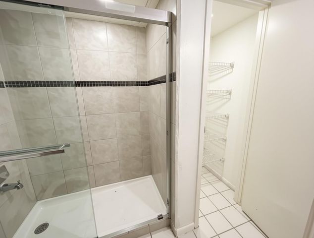 3015 Walnut Bend Ln apt 26, Houston, TX 77042
