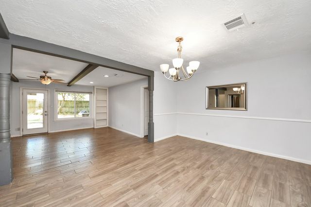 12907 Rolling Valley Drive, Cypress, TX 77429