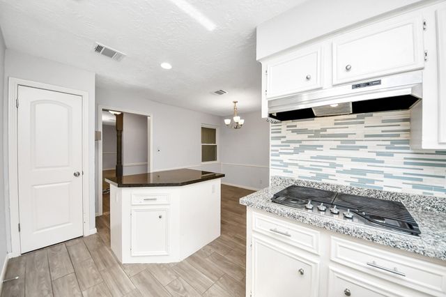 12907 Rolling Valley Drive, Cypress, TX 77429