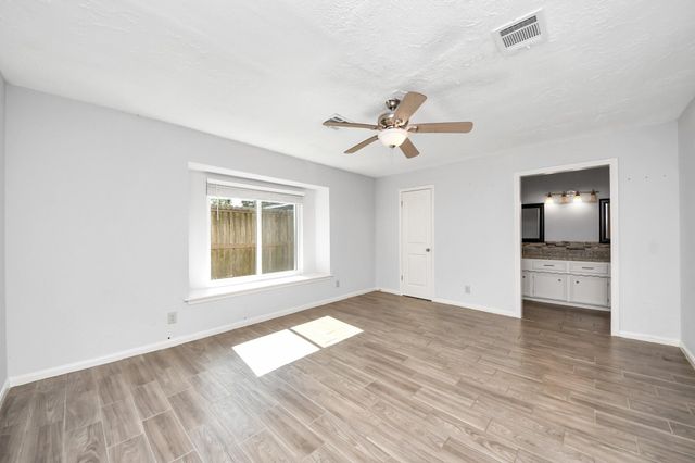 12907 Rolling Valley Drive, Cypress, TX 77429