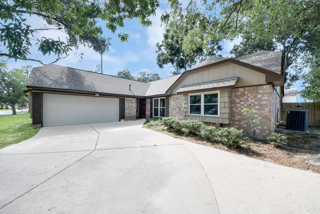 12907 Rolling Valley Drive, Cypress, TX 77429