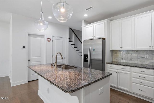 205 Castien Cove Place, Apex, NC 27539