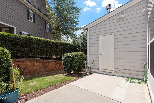 205 Castien Cove Place, Apex, NC 27539