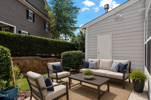 205 Castien Cove Place, Apex, NC 27539