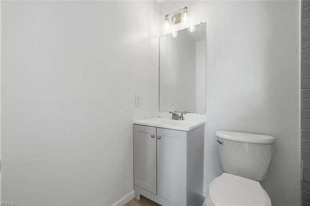 143 Harbor Watch DR, Chesapeake, VA 23320