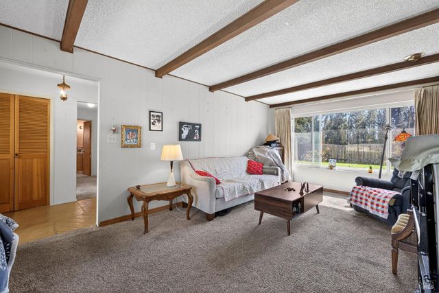 410 E Railroad Ave, Cotati, CA 94931