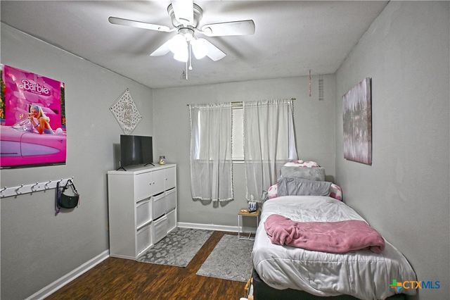 240 Oak Court, New Braunfels, TX 78132