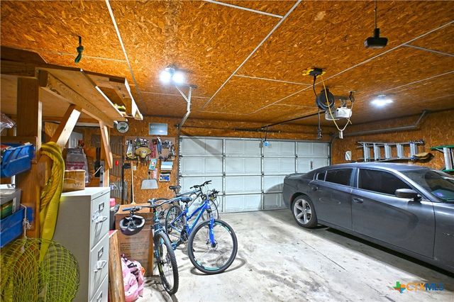 240 Oak Court, New Braunfels, TX 78132