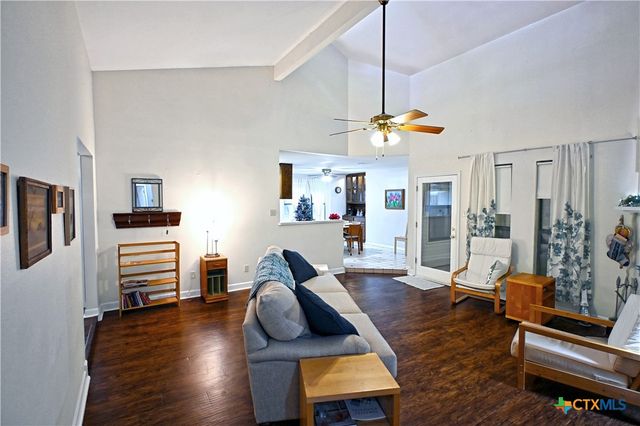 240 Oak Court, New Braunfels, TX 78132