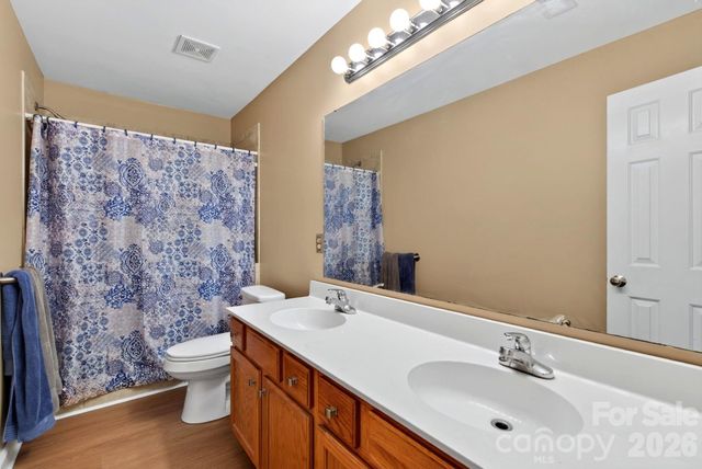 47 Royal Oaks Road, Arden, NC 28704