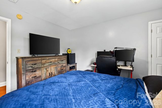 47 Royal Oaks Road, Arden, NC 28704
