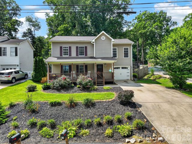 47 Royal Oaks Road, Arden, NC 28704