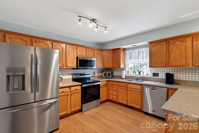 47 Royal Oaks Road, Arden, NC 28704