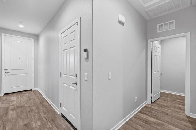 9605 Mondrian Ln, Riverside, CA 92508