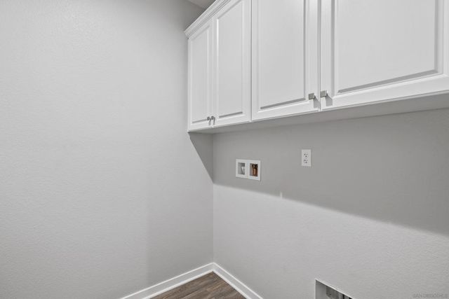 9605 Mondrian Ln, Riverside, CA 92508