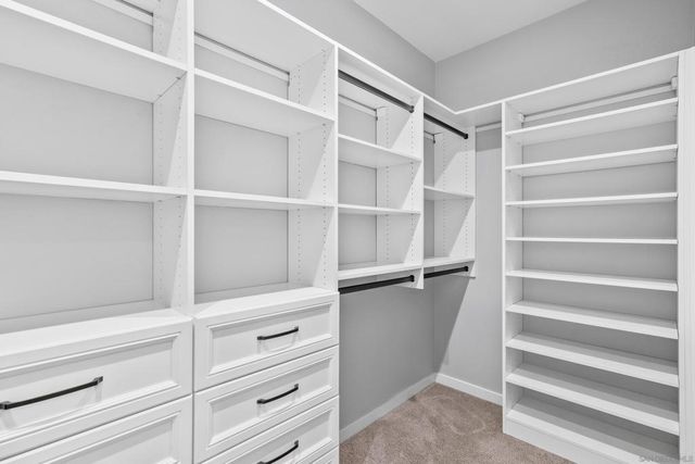 9605 Mondrian Ln, Riverside, CA 92508