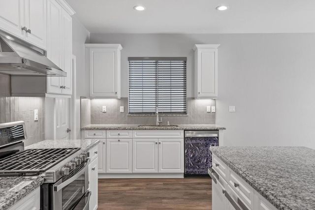 9605 Mondrian Ln, Riverside, CA 92508