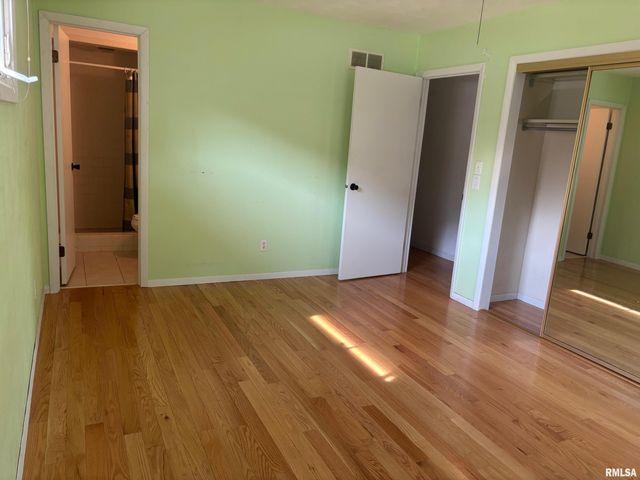 2586 E GEORGE WASHINGTON Boulevard, Davenport, IA 52803