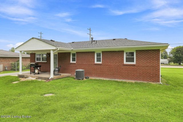 2753 Coral Ridge Rd, Brooks, KY 40109