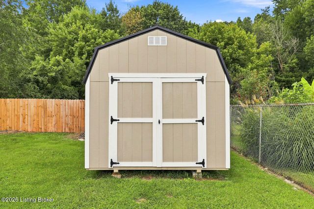 2753 Coral Ridge Rd, Brooks, KY 40109