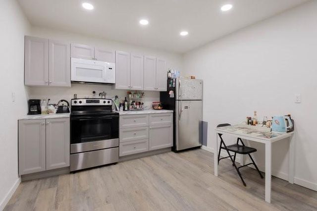 424 6th Avenue, Eau Claire, WI 54703