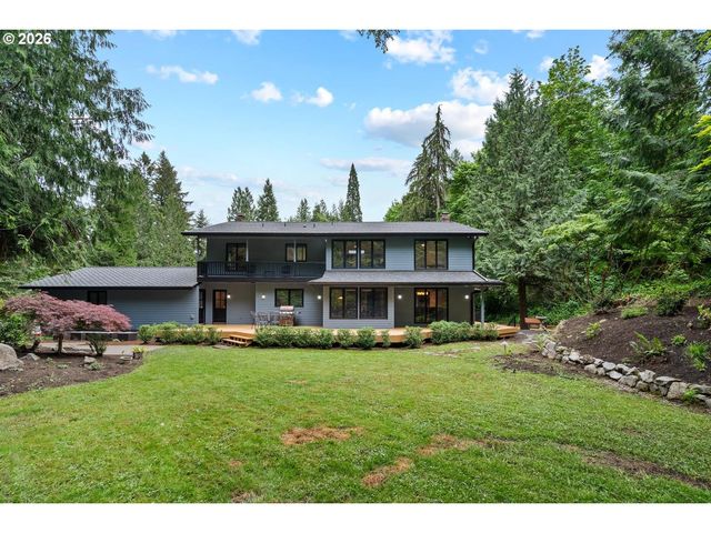 1515 S RADCLIFFE Ct, Portland, OR 97219