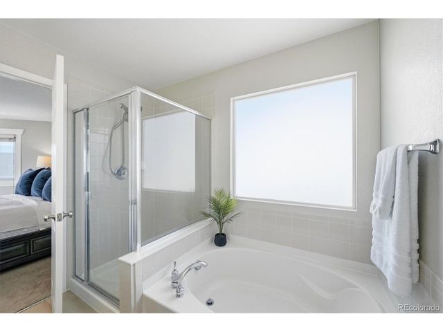 25983 E Geddes Cir, Aurora, CO 80016