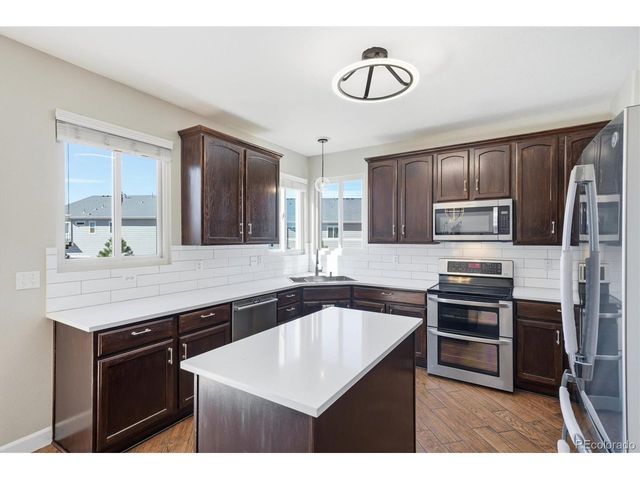 25983 E Geddes Cir, Aurora, CO 80016