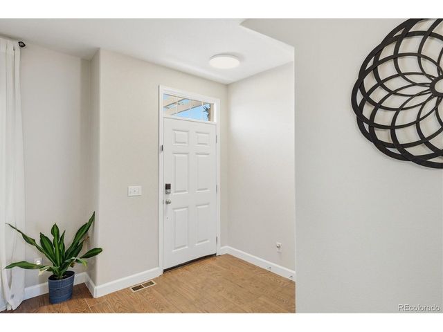 25983 E Geddes Cir, Aurora, CO 80016