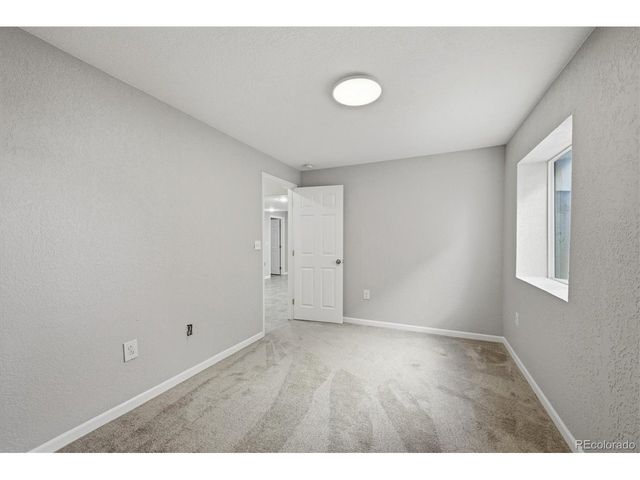 25983 E Geddes Cir, Aurora, CO 80016