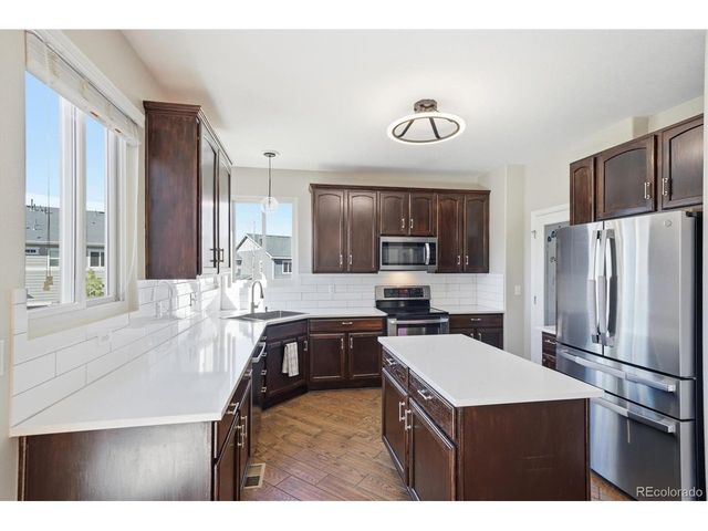 25983 E Geddes Cir, Aurora, CO 80016