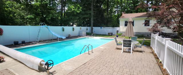 32 Queen Anne Lane, Wappingers Falls, NY 12590