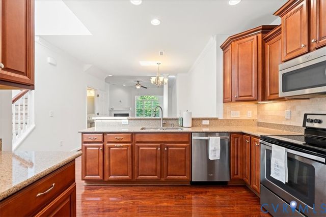 934 Morattico Cir, Glen Allen, VA 23060