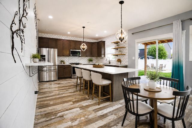 527 Chicory Lane, Valparaiso, IN 46385