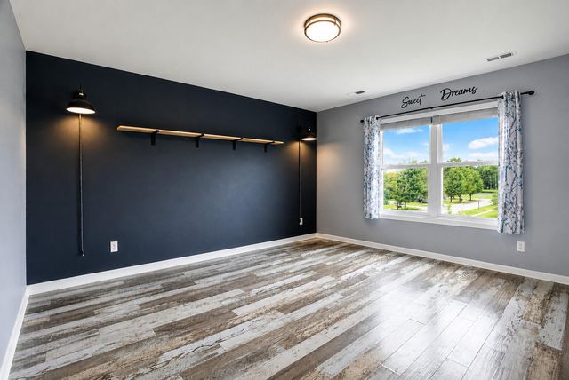 527 Chicory Lane, Valparaiso, IN 46385