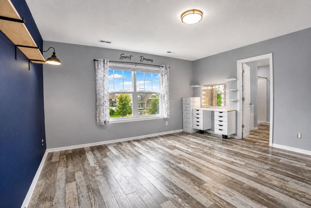 527 Chicory Lane, Valparaiso, IN 46385