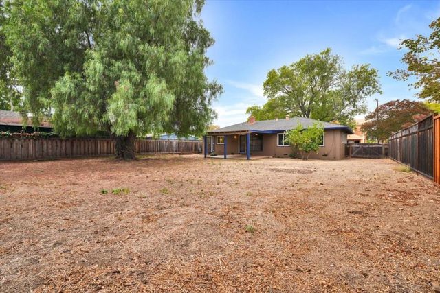 15242 Clydelle Avenue, San Jose, CA 95124