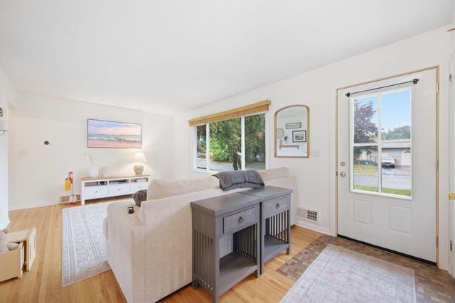 2102 Opal Drive, Eagan, MN 55122