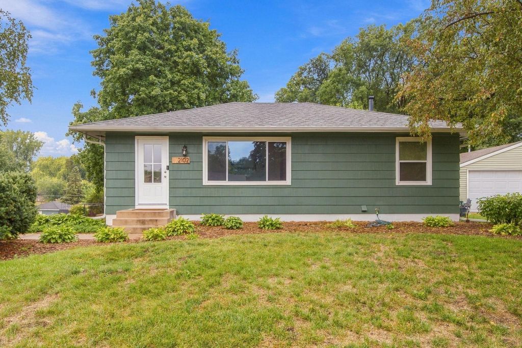 2102 Opal Drive, Eagan, MN 55122 — photo 2