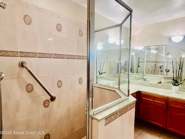 317 Lanack Road SE, Palm Bay, FL 32909